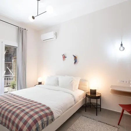 1br Next To Metro Modern Living & Arcade Machine Lägenhet Aten